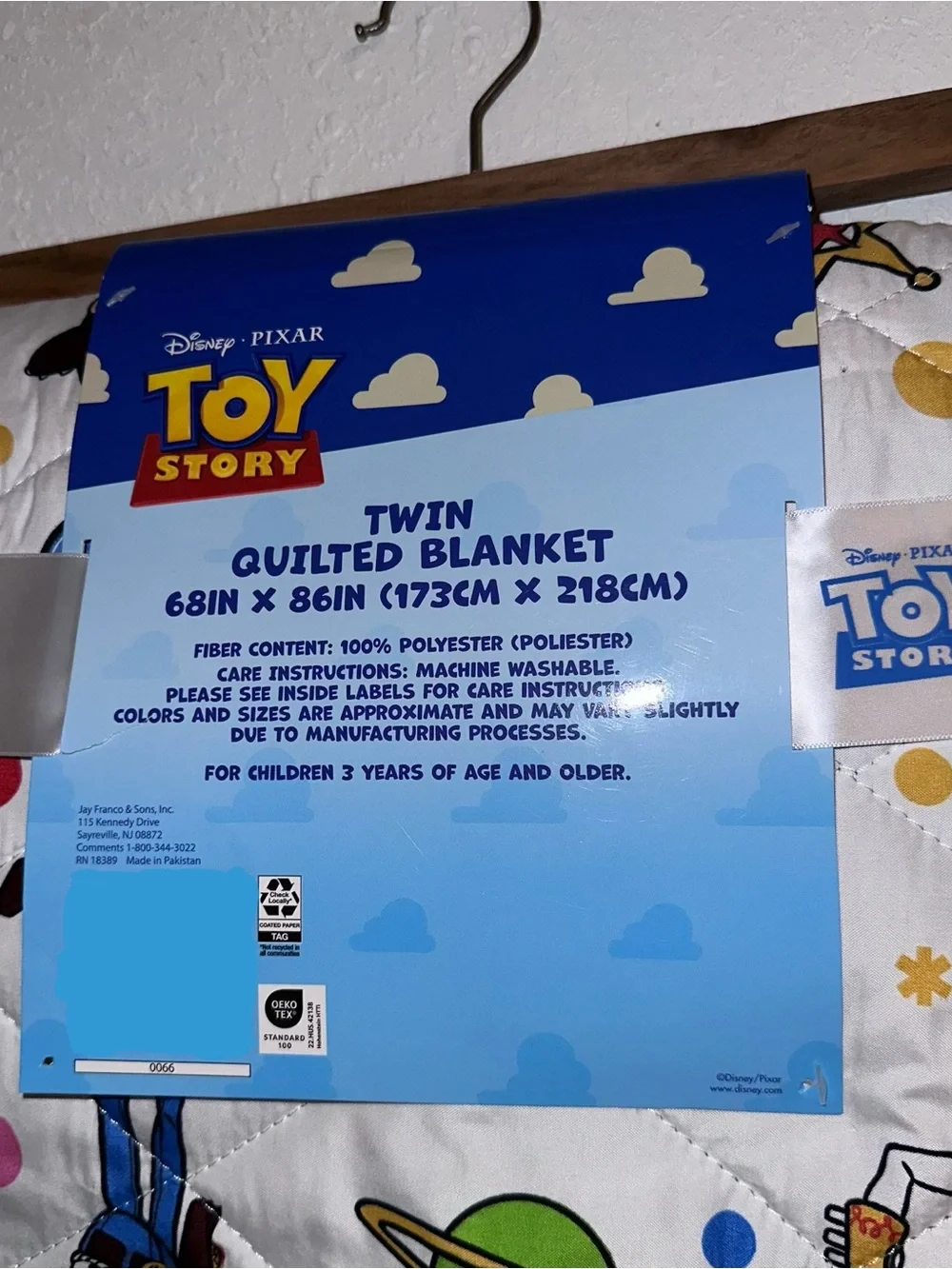 Toy Story Twin Quilted Blanket for Kids Woody Jessie Buzz Alien Bullseye *Flaw